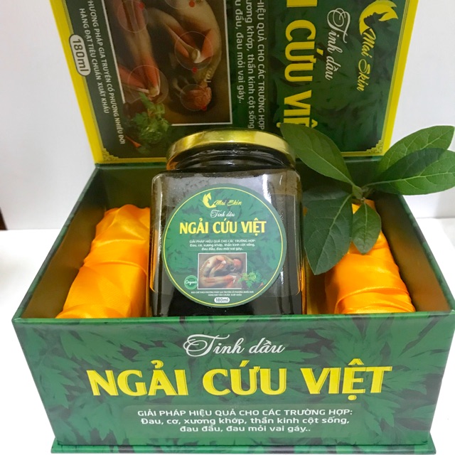 Tình dầu ngải cứu việt 180ml