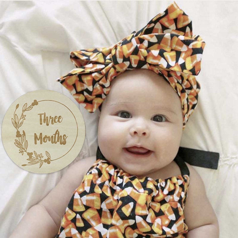 Bộ 12 Thẻ Ghi Chú Đánh Dấu Cột Mốc Phát Triển Theo Tháng Làm Quà Tặng Sinh Nhật Cho Bé Sơ Sinh