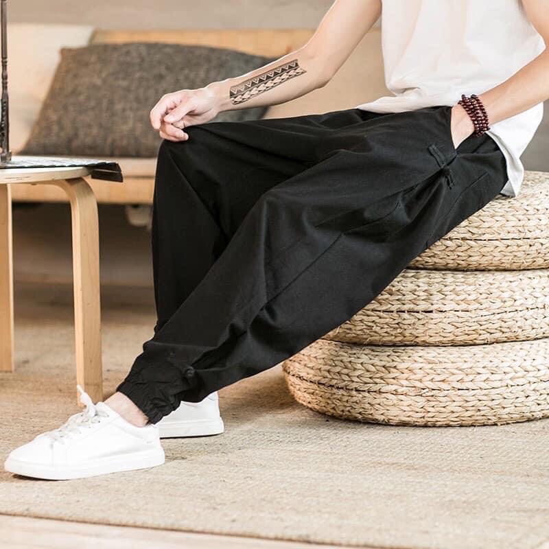 Quần Jogger nam Thiết kế chuẩn phom bo gấu.