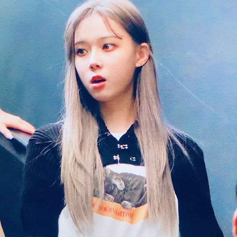 Thời Trang Hàn Quốc Mới Áo K Pop Kpop K-Áo Thun Nữ Pop Aespa Nữ Casual Áo Thun Nữ Harajuku Dạo Phố Thun Áo Sơ Mi size +
