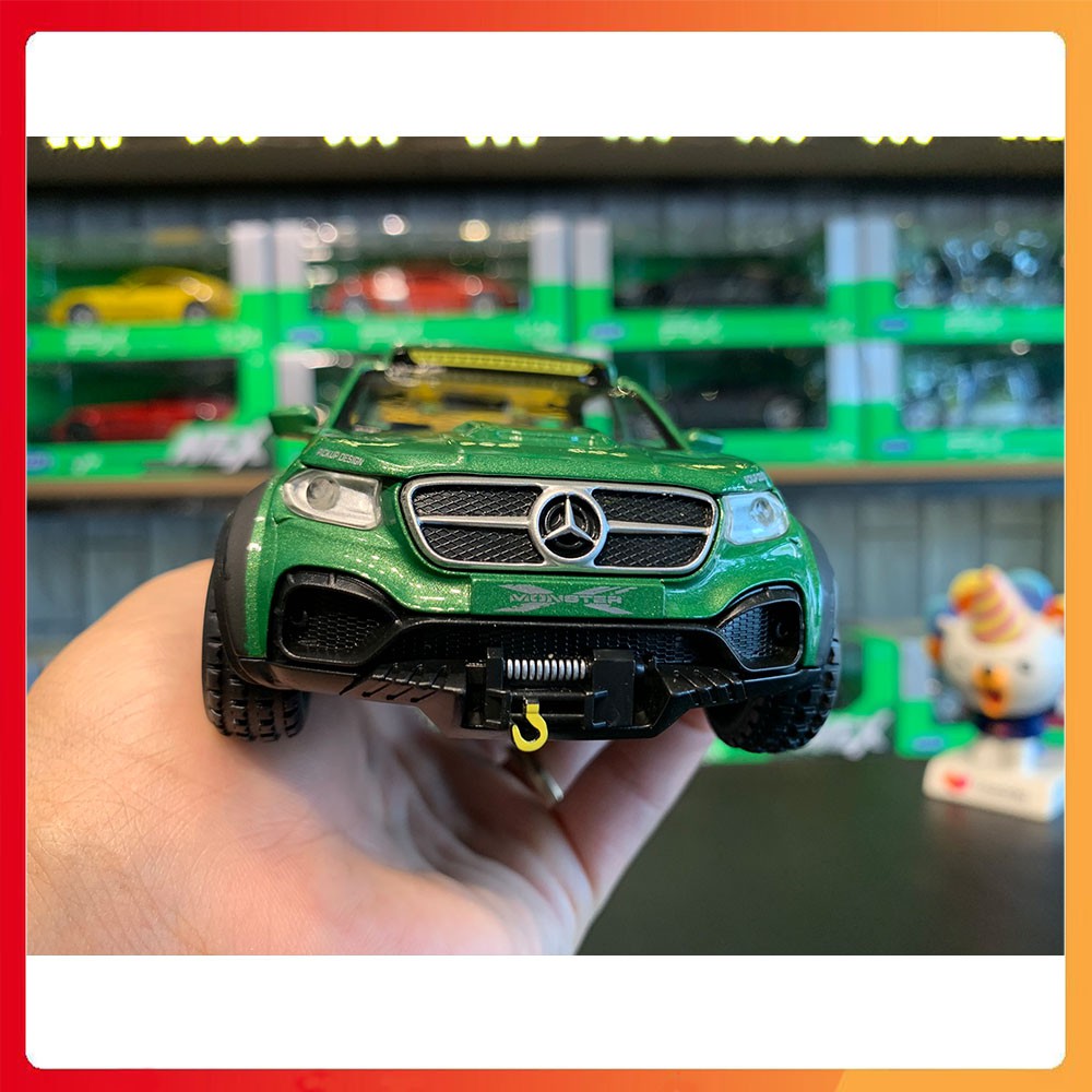 Xe mô hình Mercedes-Benz X-CLASS Exy Monster X 6X6 tỉ lệ 1:28 màu xanh