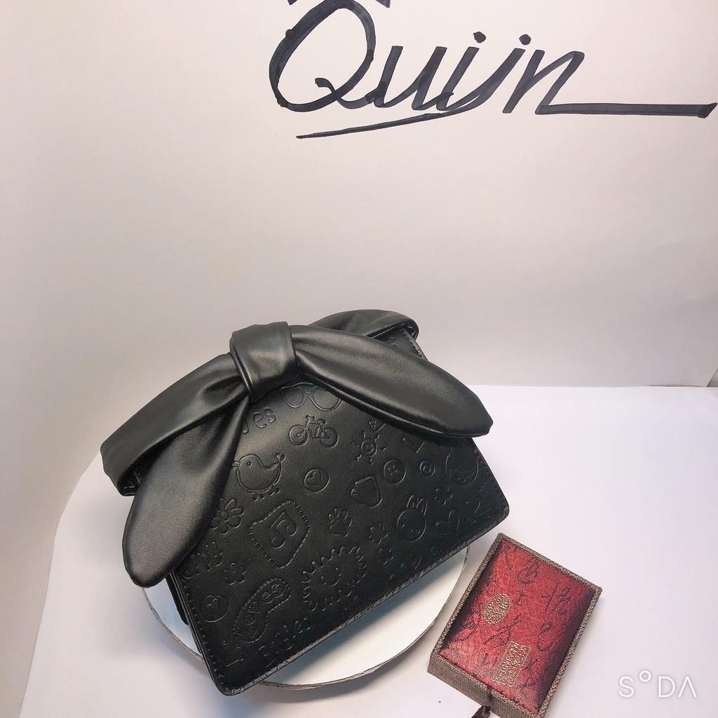 [ 𝒂̉𝒏𝒉 𝒕𝒉𝒂̣̂𝒕 + 𝑽𝒊𝒅𝒆𝒐 ] Túi Xách Nữ - Túi Đeo Chéo Nữ Thắt Nơ MIX Họa Tiết Siêu Xinh ( Mã 001) | BigBuy360 - bigbuy360.vn