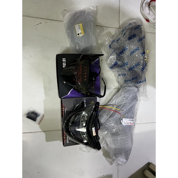 Đèn lái Wiz aniss Ex nhỏ