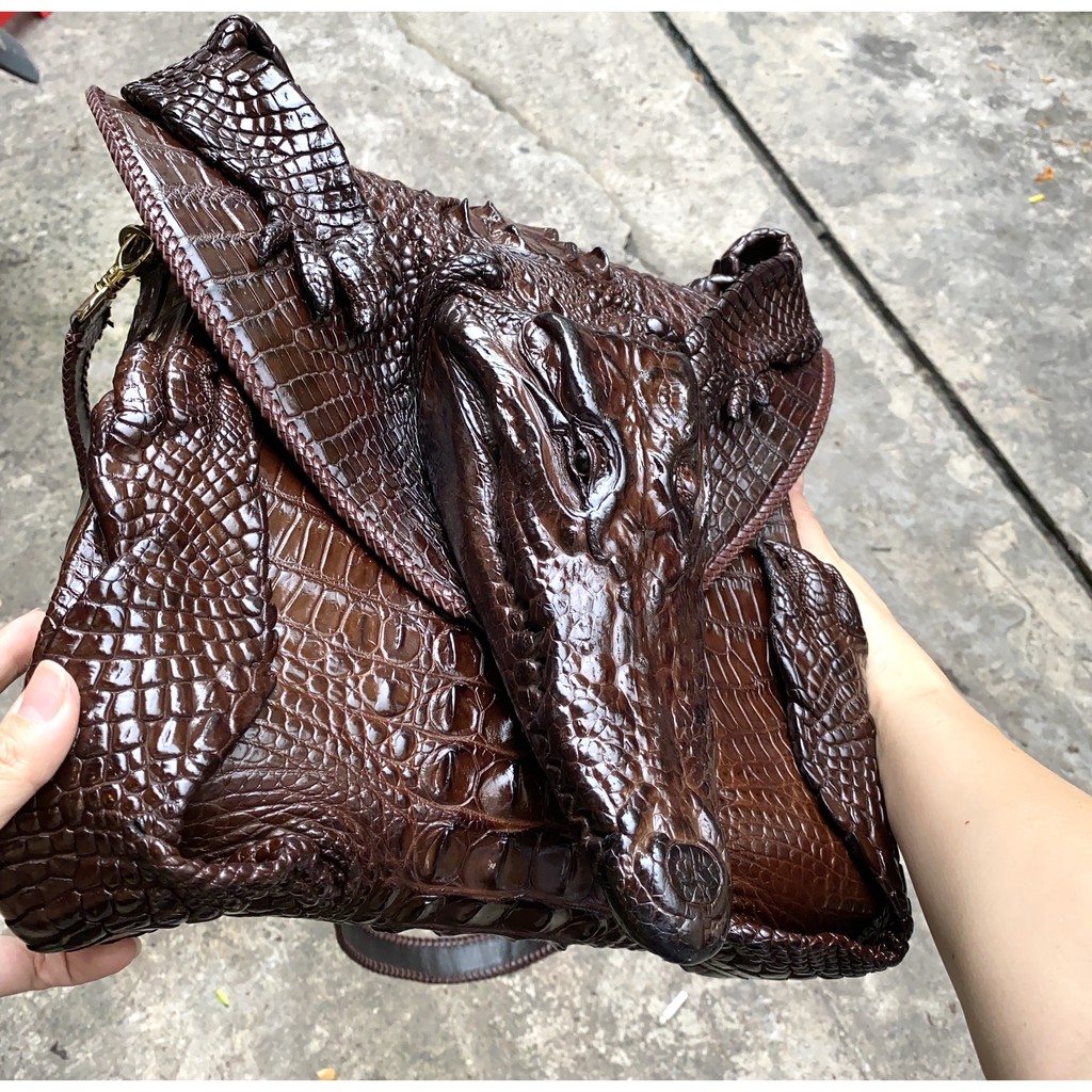 TÚI ĐEO CHÉO DA CÁ SẤU NGUYÊN CON NÂU ĐEN THẬT 100%