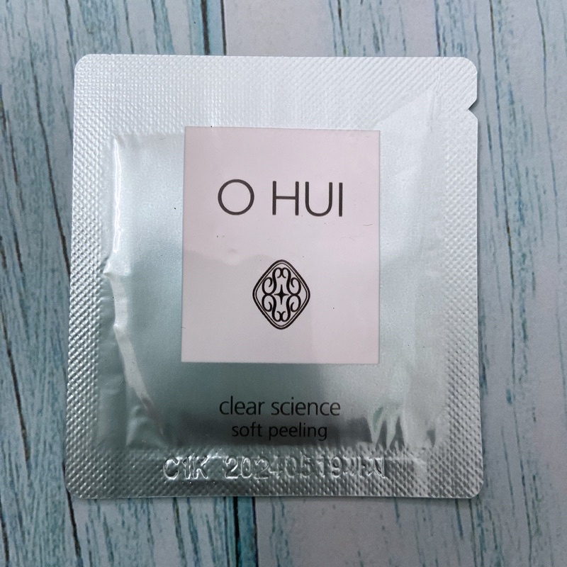 Sample tẩy tế bào chết Ohui Clear Science Soft Peeling 1ml