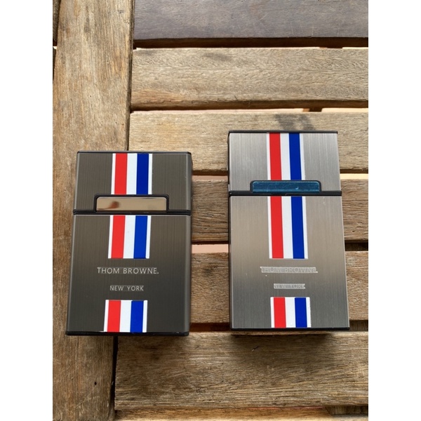 Hộp đựng thuốc lá Thom Browne