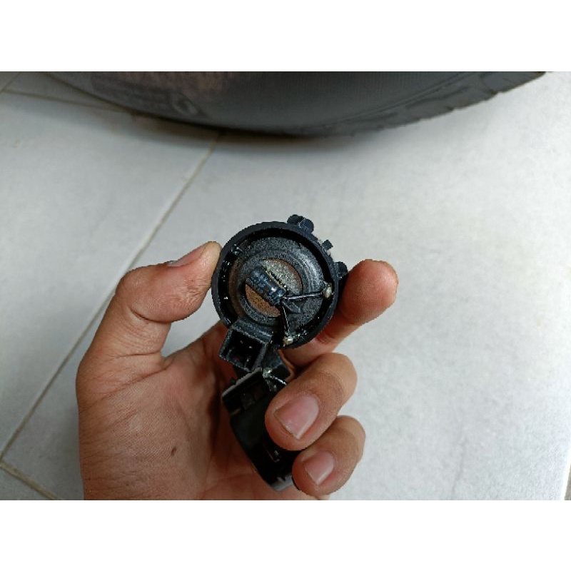 Loa treb KIA CARIVAL ~~ còn đẹp hát tốt