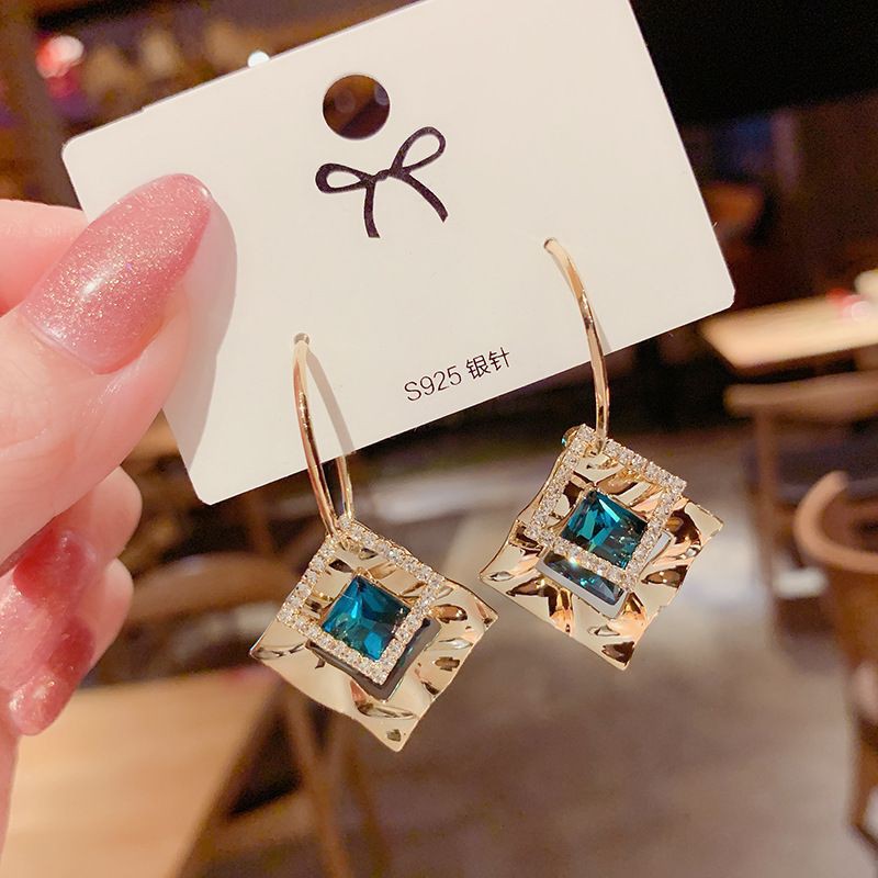 Khuyên tai bạc S925 - Bông tai nữ đa giác đính đá xanh lục lấp lánh sang chảnh xinh đẹp ZaZa.accessories KT8058