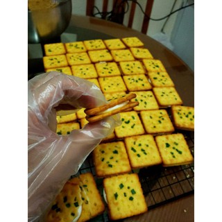 Bánh hành kẹp kẹo sữa phômai 300gram