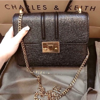 Túi charles n keith authentics