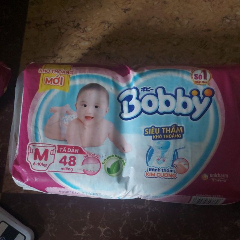 tã dán Bobby M48
