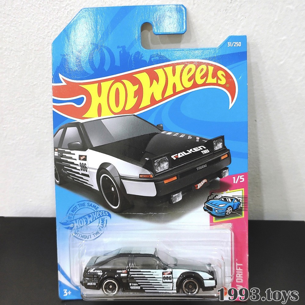 Xe mô hình 1:64 Hot Wheels Basic HW Drift 2021 - Toyota AE86 Sprinter Trueno GTC14