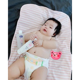 Dầu massage Chicco của Ý