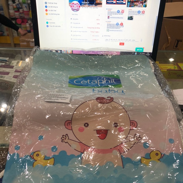Balo cho bé ( của hãng cetaphil)