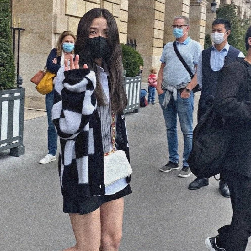 Áo khoác cardigan len kẻ ô Candykeen cheap moment Blackpink đen trắng