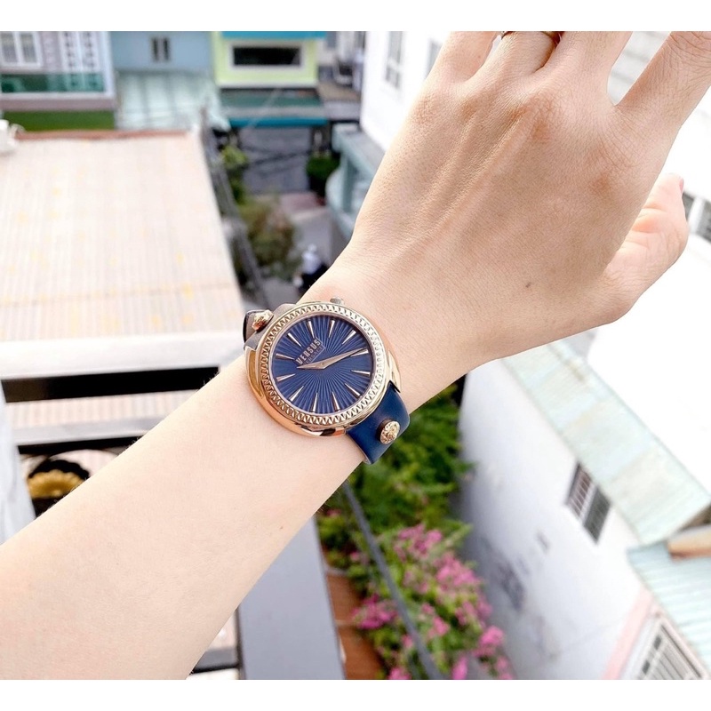 Đồng hồ nữ Versus .