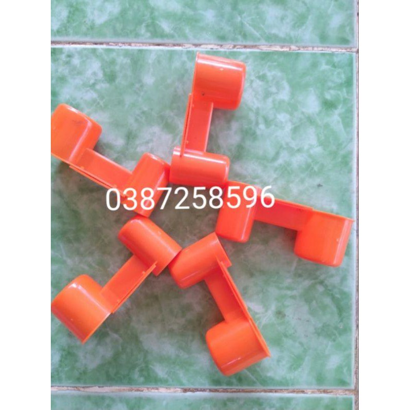 Máng uống tự động cho chim