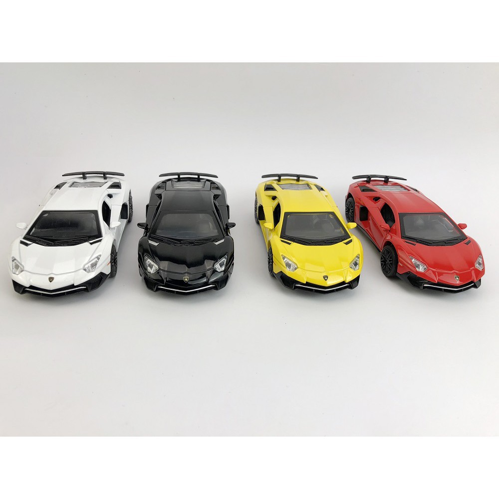 Xe mô hình tĩnh Lamboghini Aventador LP750 tỉ lệ 1:32 Chất liệu hợp kim