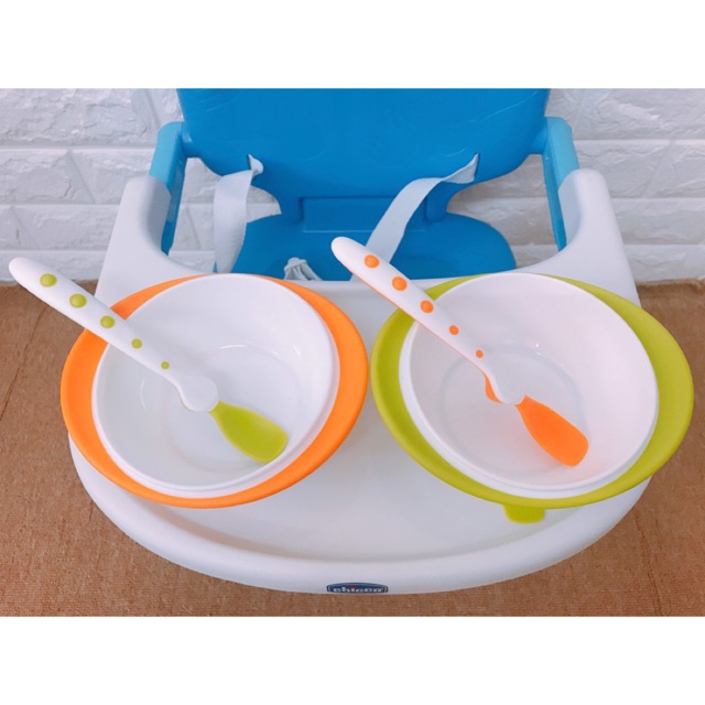 Bộ 2 bát ăn chống đổ có nắp Nuk NU78807