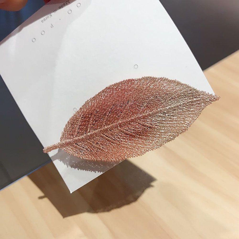 Kẹp Tóc Hình Chiếc Lá Màu Gradient Dễ Thương Cho Nữ