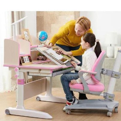 Bàn Học Chống Gù Chống Cận ROYAL1000_Nội Thất Phòng Trẻ Em Cao Cấp_Hàng Xuất Khẩu Châu Âu _MOMOMART