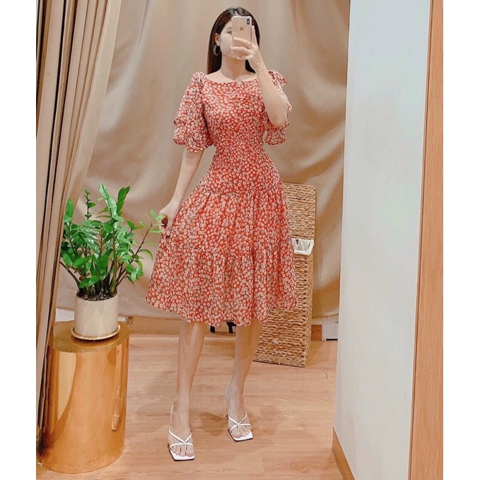 váy đỏ chốt live