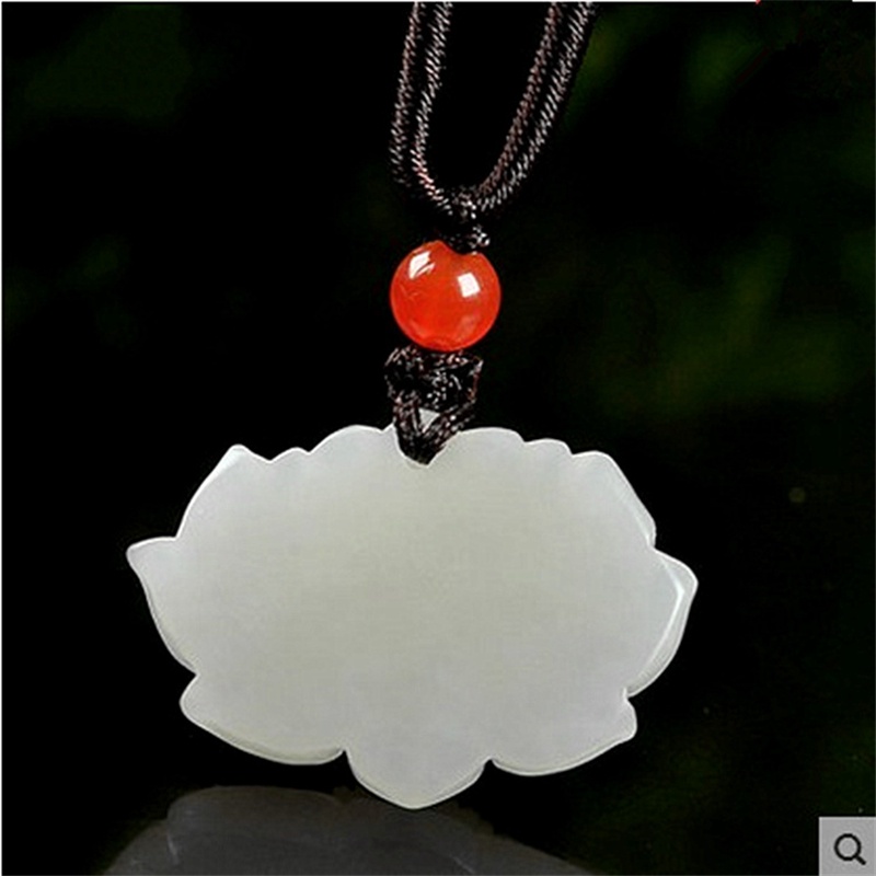 Mặt dây chuyền hình hoa sen trắng đá ngọc bích thời trang sang trọng