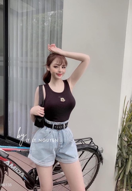 Áo ba lỗ thêu mickey nữ🌸 áo hai dây quai to thun tăm dáng body siêu xinh🌸[free ship] | BigBuy360 - bigbuy360.vn