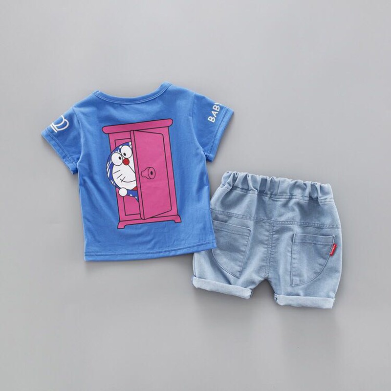 Set áo thun ngắn tay cổ tròn in hình doraemon và quần short denim xinh xắn cho bé