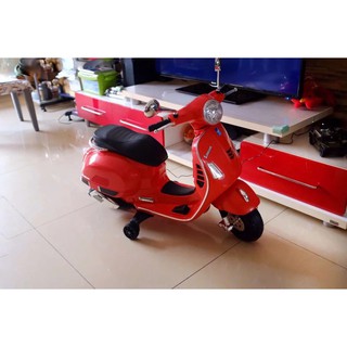 Xe máy điện trẻ em Vespa