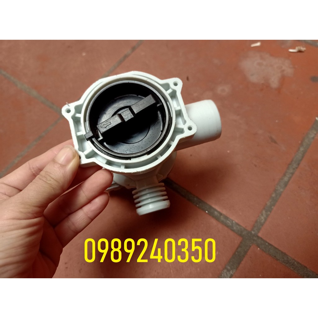 Bơm xả máy giặt cửa ngang loại bắt vít kèm cổ xả
