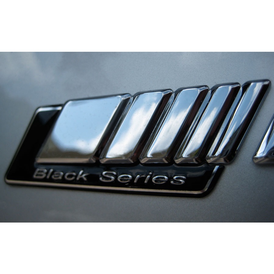 miếng dán 3d black seri độ bản AMG lên bản AMGBlackseri dùng cho dòng xe mercedes bằng nhựa ABS