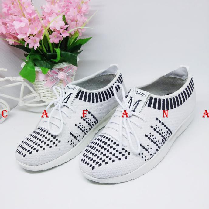 Giày Thể Thao Màu Trắng Thời Trang Cho Nữ Sds274-38 | BigBuy360 - bigbuy360.vn