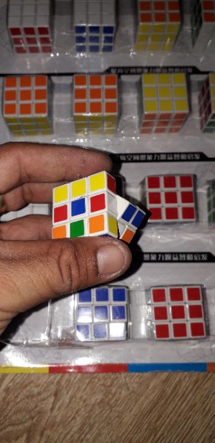 Set 5 cái Rubik mini 3x3 bằng nhựa