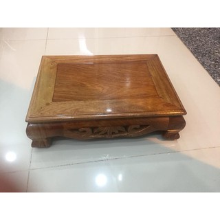 Bàn osin gỗ hương, kích thước 25x35cm cao 10cm, thích hợp kê vật dụng cho trang thờ thần tài thổ địa ngày tết