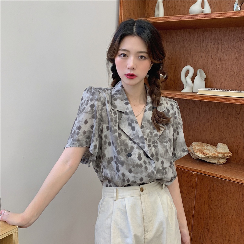 Áo Sơ Mi Tay Ngắn Họa Tiết Hoa Thời Trang Cho Nữ