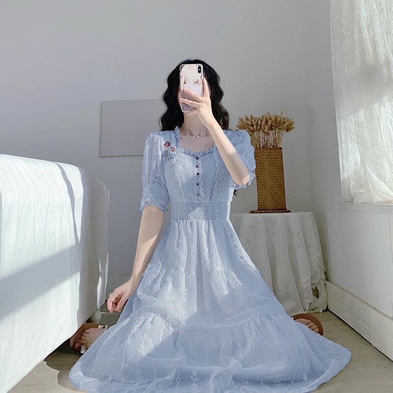 Đầm Dài Dáng Ôm Phối Ren Thêu Họa Tiết Phong Cách Pháp Cổ Điển Thời Trang Cho Nữ