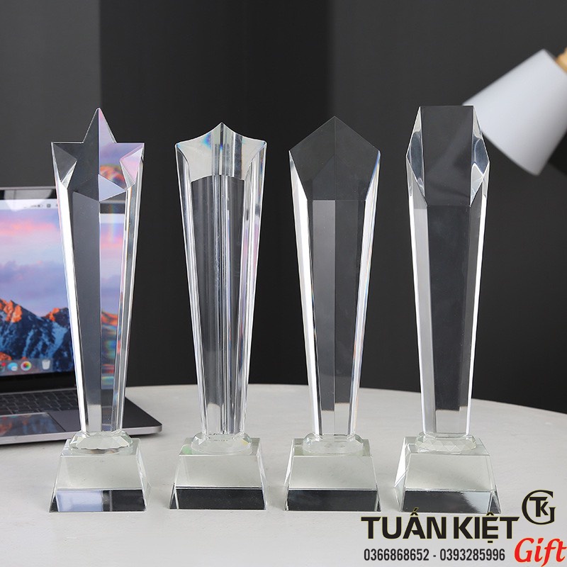 Cúp Pha Lê Sao Trụ