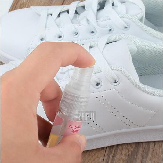 Chai xịt khử mùi giày mini⚡𝗙𝗥𝗘𝗘 𝗦𝗛𝗜𝗣 ⚡Chất lượng số 1 Nhật Bản