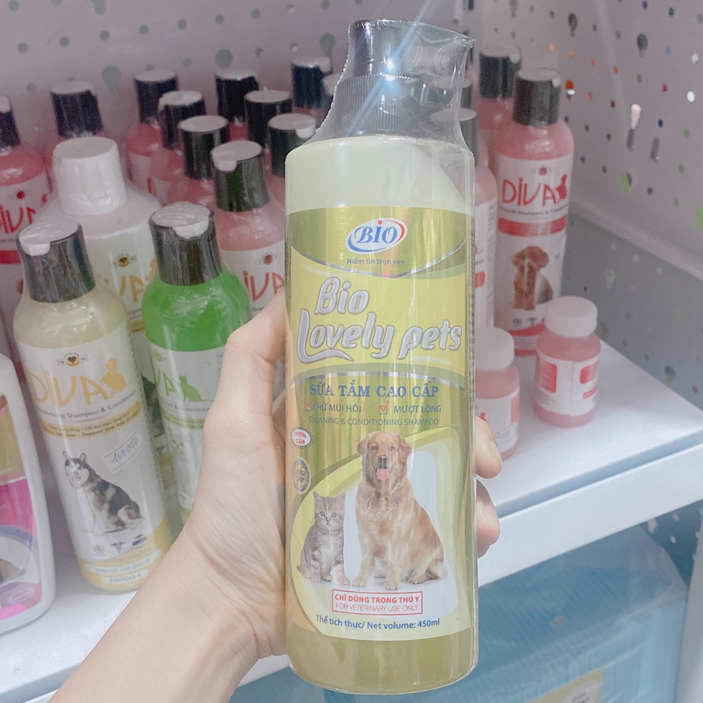 BIO DERMA BIO CARE BIO LOVLY Sữa tắm ghẻ và nấm da, diệt ve rận cho chó mèo 200ML