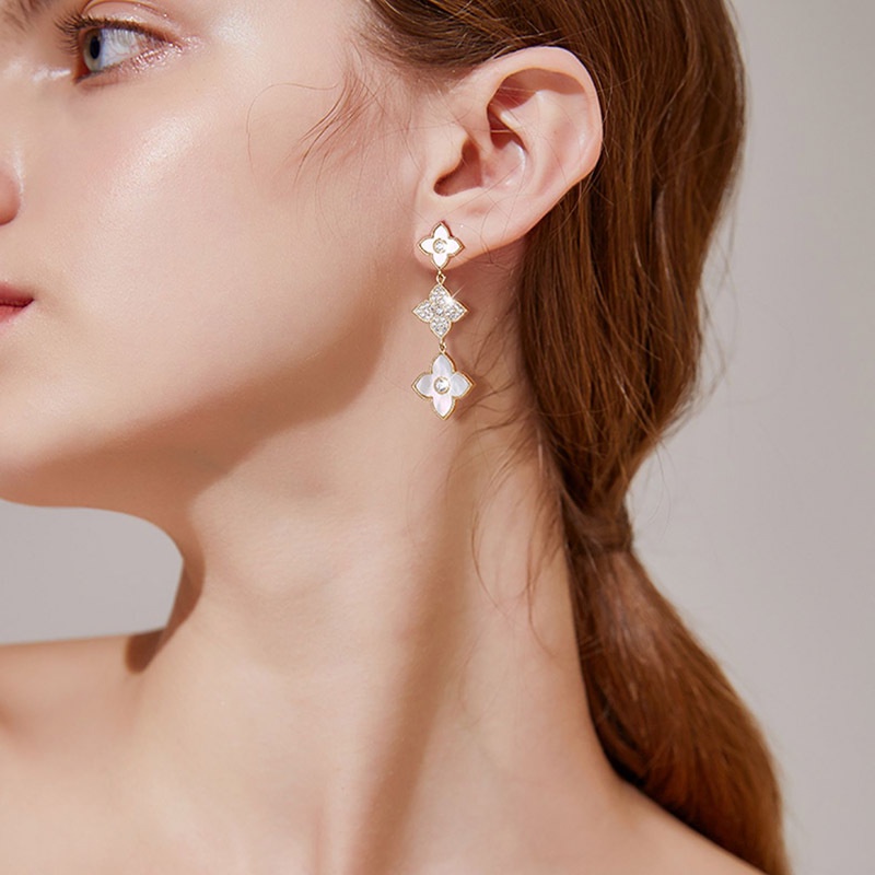 Bông Tai Hình Cỏ Bốn Lá Đính Đá Zircon Bằng Bạc 925 Thời Trang Phong Cách Hàn Quốc 2022 Dành Cho Nữ