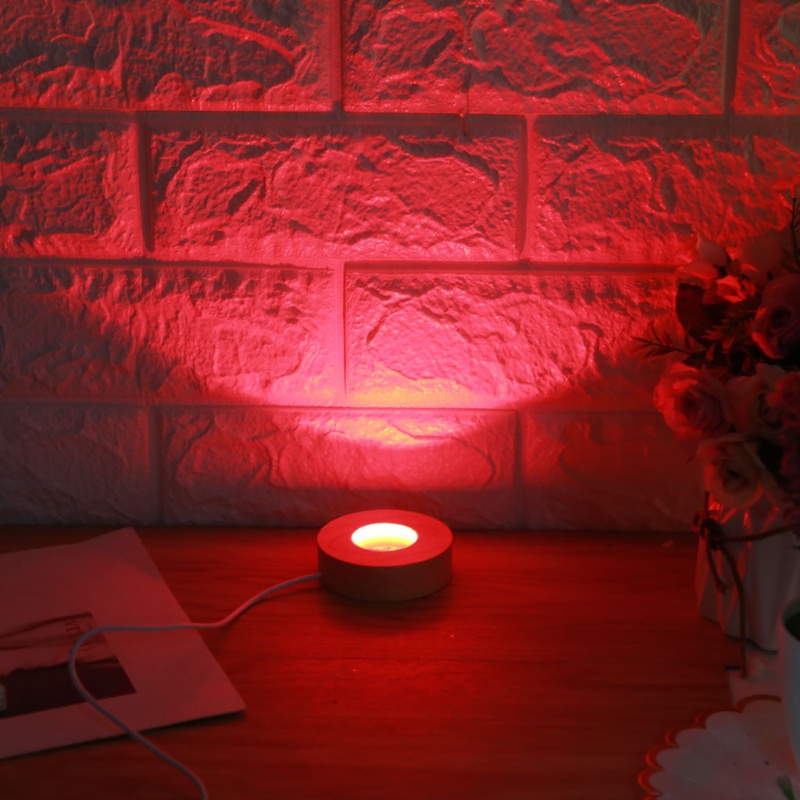 Đế gỗ tròn có đèn LED nhiều màu sắc để trưng bày
