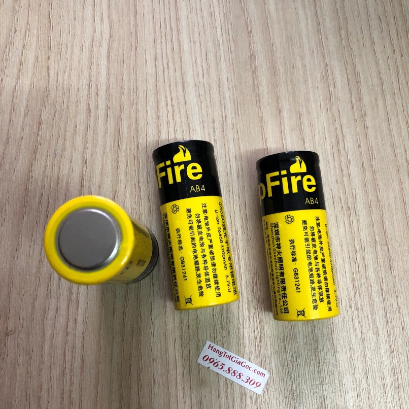 Pin sạc Supfire 26650 3.7V cỡ to, pin lithium cao cấp
