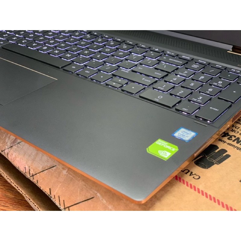 Máy tính HP Spectra 15 i7 8550 16Gb SSD 512Gb MX150 15.6 4K Touch đủ led KB Finger và bút | BigBuy360 - bigbuy360.vn