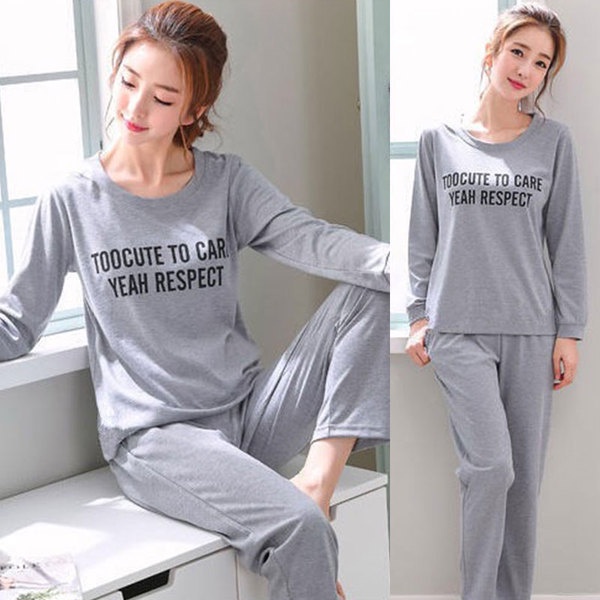 Đầm Ngủ Tay Dài Cổ Tròn In Họa Tiết Hoạt Hình Nhẹ Nhàng Dành Cho Nữ