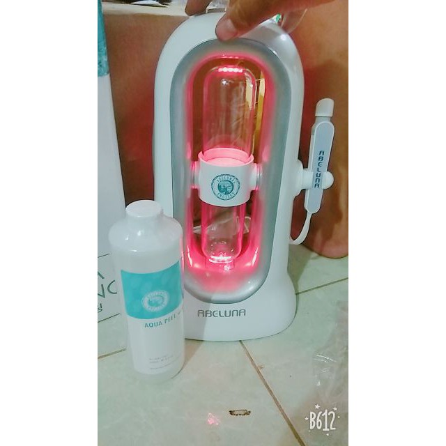 Máy hút mụn,vệ sinh da,dưỡng da aqua peeling