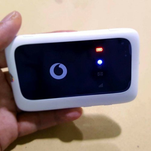 Bộ Phát Wifi Di Động 4G Vodafone R216-Z New BH 6T
