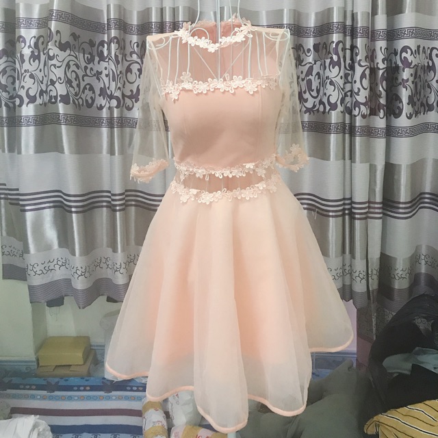 Đầm công chúa dự tiệc