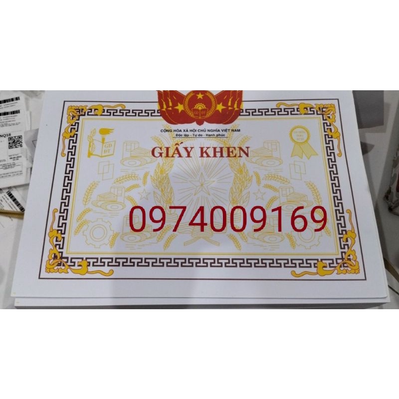 Giấy khen a4 - mẫu 3, giấy Indo150gsm