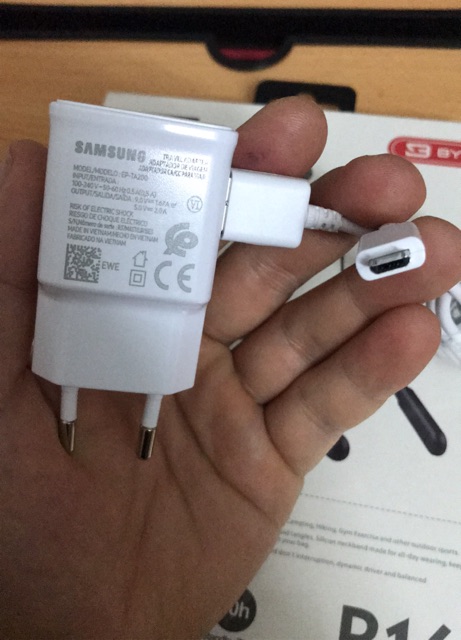 BỘ CÁP SẠC NHANH DÀNH CHO CÁC DÒNG MÁY SAMSUNG, OPPO, HUAWEI...